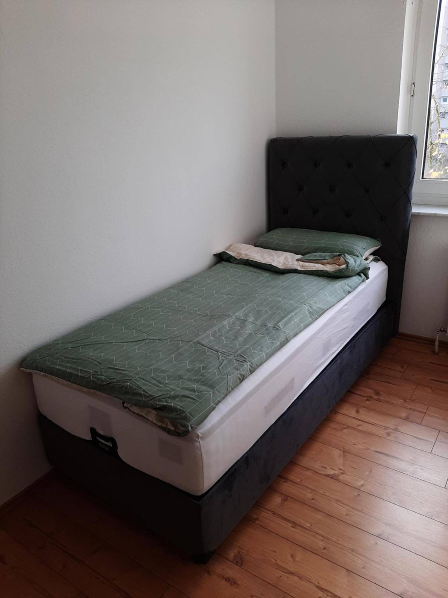 A Cozy Room With Brand New Furniture Frankfurt am Main Exterior foto